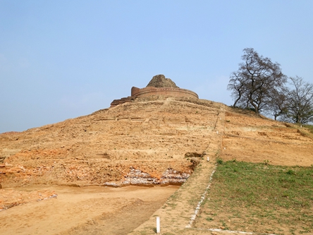 凱薩里亞大塔 Kesariya Stupa