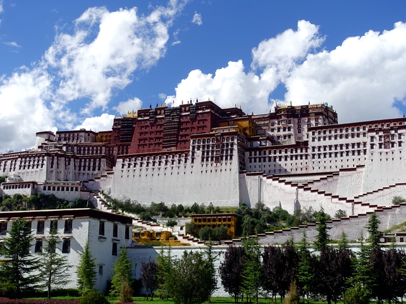 西藏布達拉宮．青藏鐵道．崑崙山西王母瑤池１０日